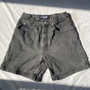 Vintage L.A Blues black Denim shorts| fit like a size 4|